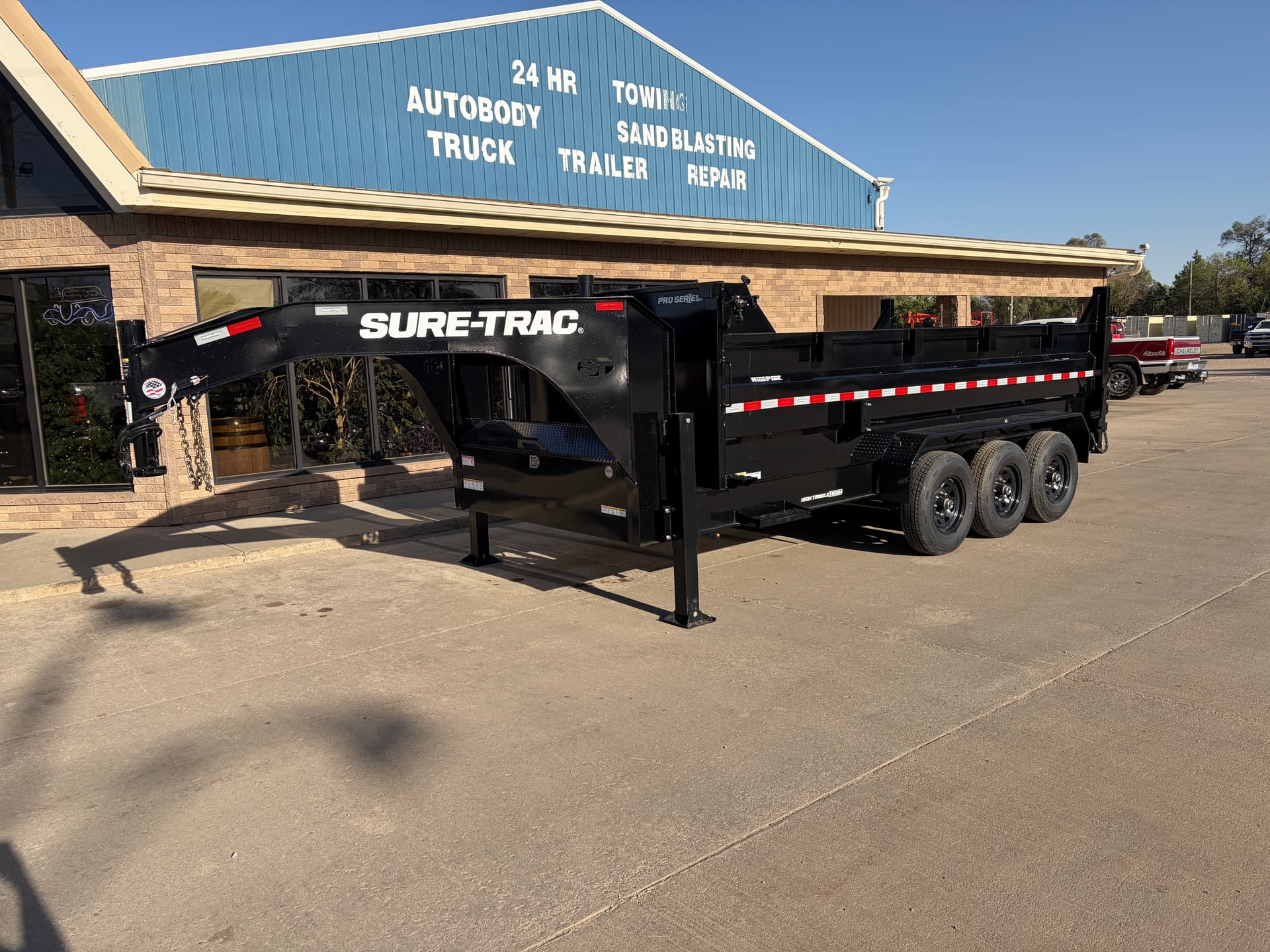 2026 SureTrac 16ft Dump Trailer — photo 1
