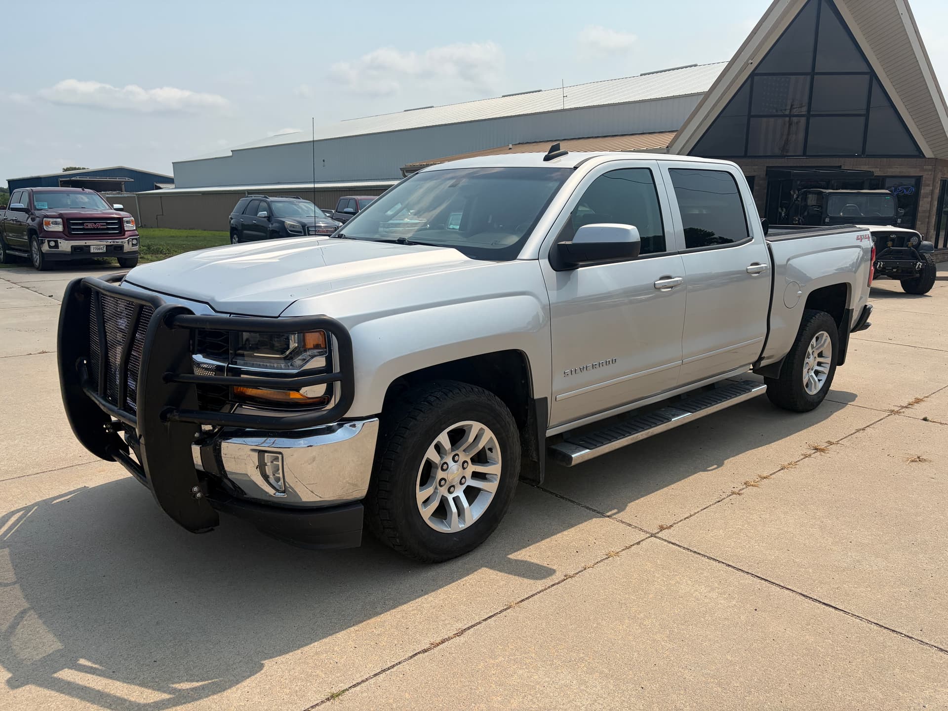 2018 Chevy Silverado — photo 1